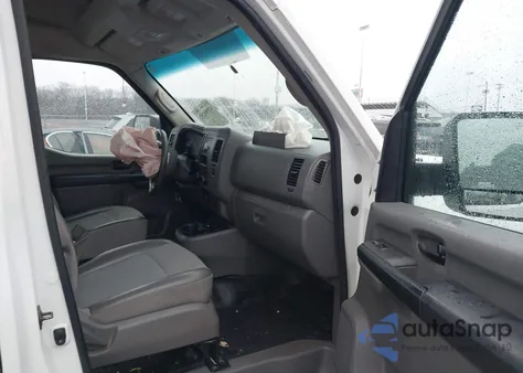 2016 Nissan Nv Cargo Nv3500 Hd Sv V8 z USA, uszkodzony, nr VIN 1N6AF0LY4GN814733